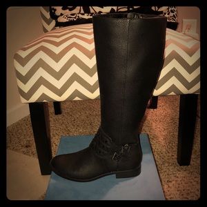 Black Vera Wang Boots